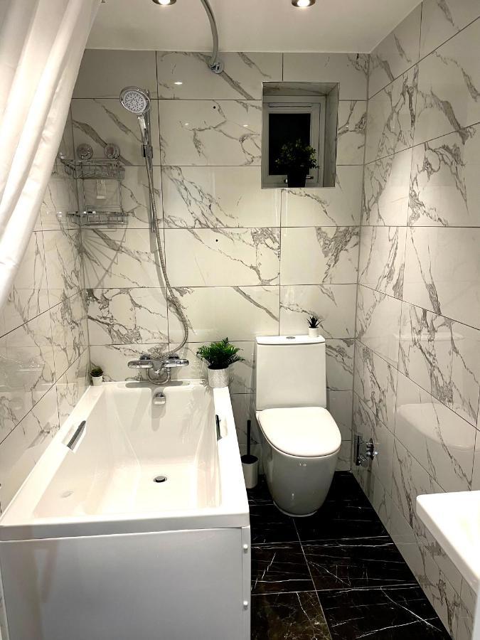 Smart/ Modern One Bedroom Flat Purley Esterno foto